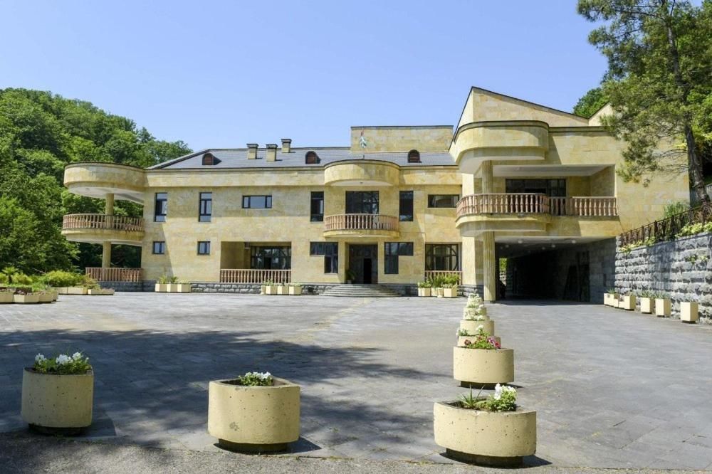 Лоджи Резиденция Президента в Мюссере Miusera